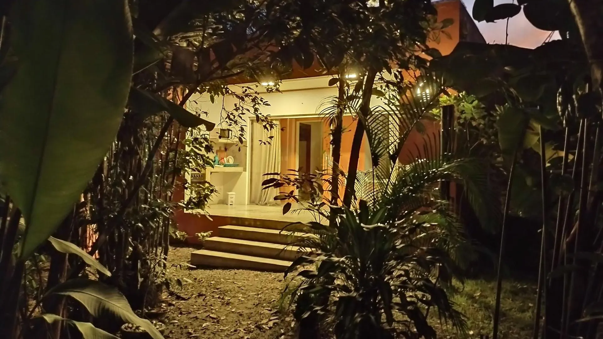 Castex Bistro E Cabanas Apartment Porto Seguro